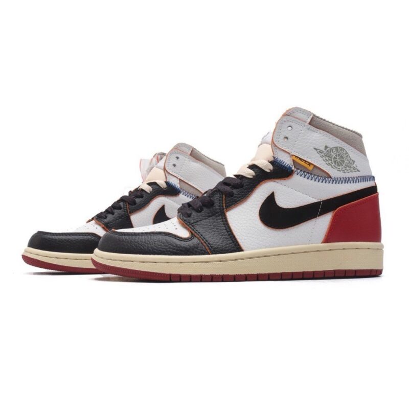 【AT3179】Nike unisex sports sneakers Nike Air Jordan 1 Retro High OG ナイキの男女共通のスポーツシューズ、Nike Air Jordan 1 Retro High OG、ジョーダン1、AJ1、バスケットボールシューズ、スポーツシューズ