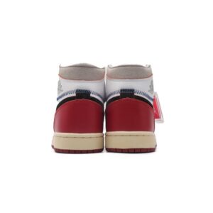 【AT3179】Nike unisex sports sneakers Nike Air Jordan 1 Retro High OG ナイキの男女共通のスポーツシューズ、Nike Air Jordan 1 Retro High OG、ジョーダン1、AJ1、バスケットボールシューズ、スポーツシューズ