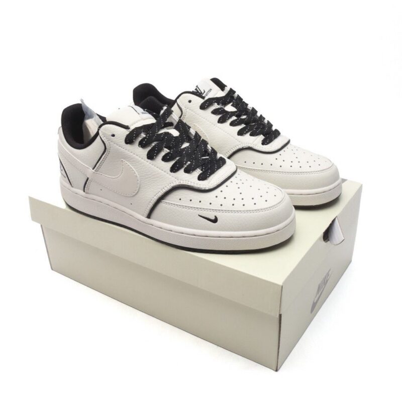 【AT3183】LV x Nike Nike Court Vision Loは、80年代のレトロバスケットボールシューズを継承し、カレッジ風のディテールを加えたロープロファイルのスポーツシューズです。