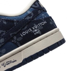 【AT3185】LV x Nike Nike Dunk Low Retro ナイキ ダンク ロー レトロ スポーツシューズ クラシック ヴィンテージ パーカー 靴 ルイヴィトン ネーム。