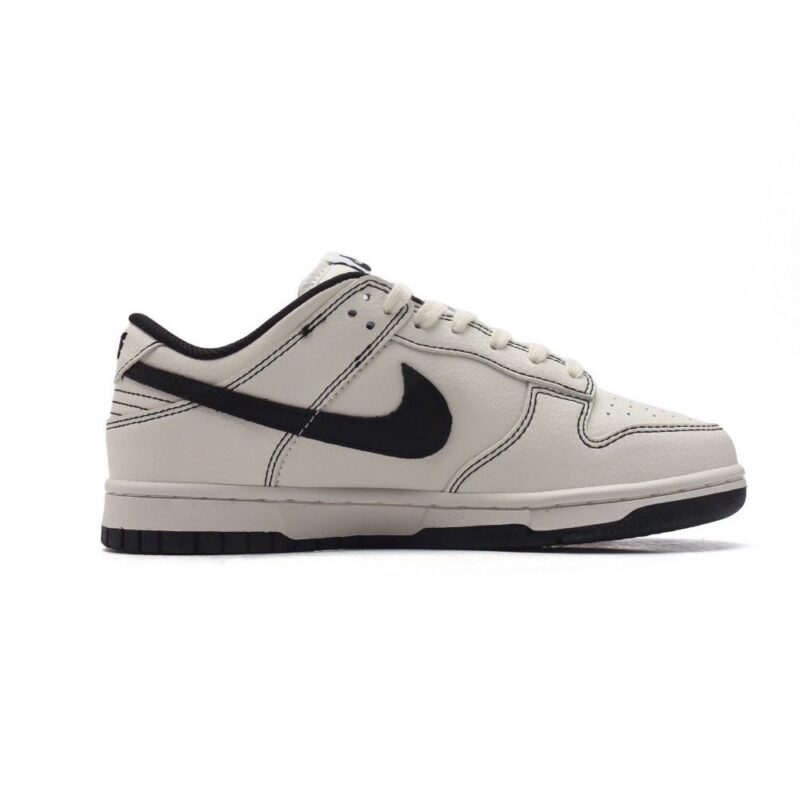 【AT3195】Nike x Supreme Nike Dunk Low Retro ナイキ×シュプリームナイキ ダンク ロー レトロは、80年代のクラシックバスケット ボールシューズで
