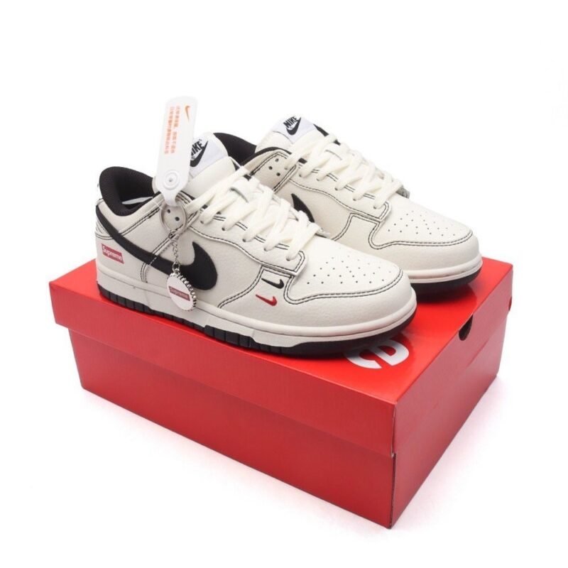【AT3195】Nike x Supreme Nike Dunk Low Retro ナイキ×シュプリームナイキ ダンク ロー レトロは、80年代のクラシックバスケット ボールシューズで