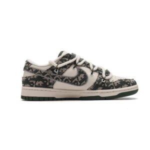 【AT3205】Dior x Nike SB Dunk Low Proの男女兼用スポーツシューズは、レトロなスケートボードシューズで、デコンストラクトされたストラップやダブルシューレースが特徴です。DiorとNikeのコラボレーションで、個性を際立たせるスタイリッシュなステップを踏み出すことができます。