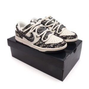 【AT3206】Nike Dunk Low Retro レトロなスポーツシューズ デコンストラクトされたストラップ ダブルストラップ DIORディオールとのコラボレーション