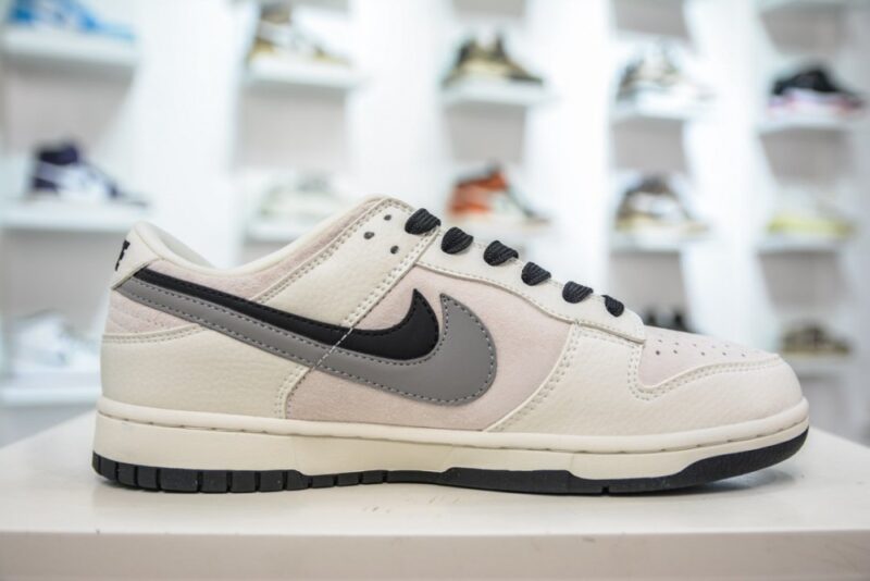 【AT3208】Dior x Nike Nike SB Dunk Low x DIOR ダブルフック ベージュ/ブラック