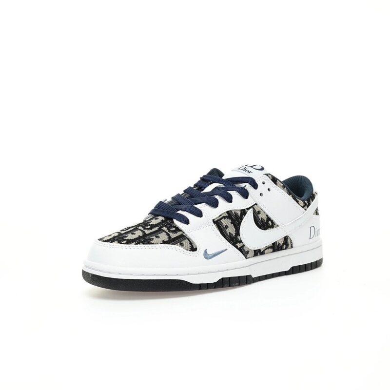 【AT3209】Dior x Nike Nike SB Dunk Low ディオール×ナイキナイキSBダンクロー「ディオール」バスケットボールコレクションロートップカジュアルスポーツスケートシューズ「レザーホワイトディープブルーディオールフラワー」
