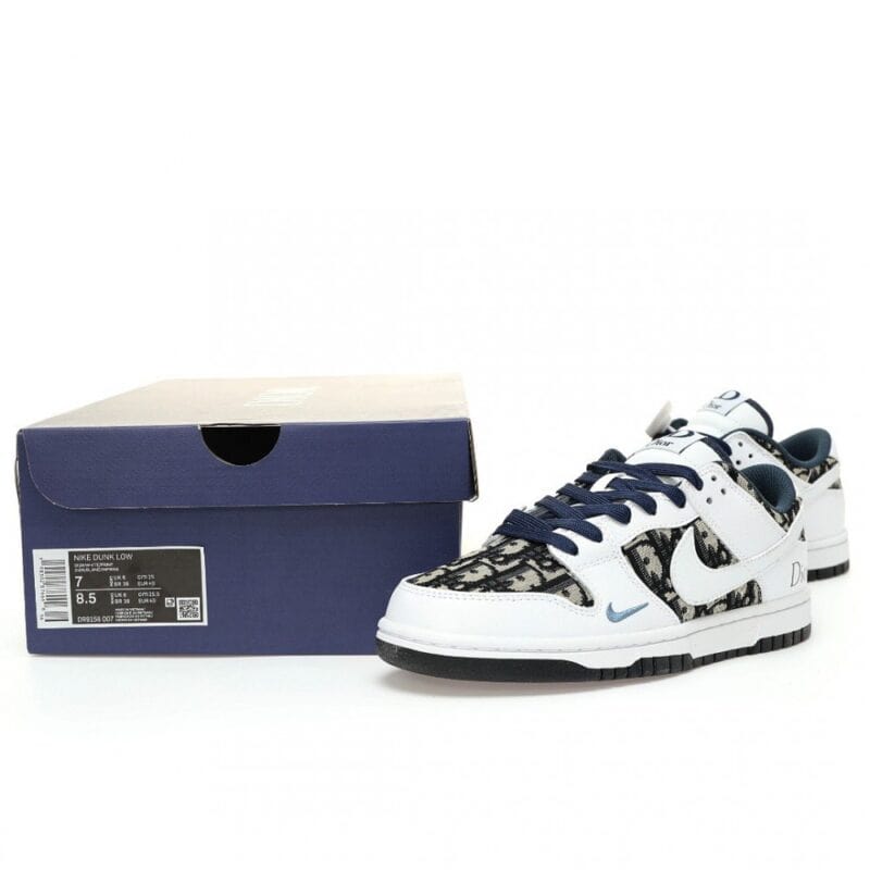 【AT3209】Dior x Nike Nike SB Dunk Low ディオール×ナイキナイキSBダンクロー「ディオール」バスケットボールコレクションロートップカジュアルスポーツスケートシューズ「レザーホワイトディープブルーディオールフラワー」