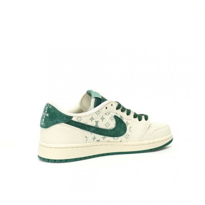 【AT3213】Louis Vuitton x Travis Scott x Nike Air Jordan 1 Low OG SP"Gloomy Bear/LV"AJ1ジョーダンワンローオージーエスピー"LOUIS VUITTON"コラボ絶えず進化を続けるエアジョーダン1。AJ1は、2022年初夏、新しいAJ1 LOWが、新たな進化を果たす。Louis Vuitton x Travis Scott x Nike Air Jordan 1 Low OG SP "Gloomy Bear/LV" AJ1伝