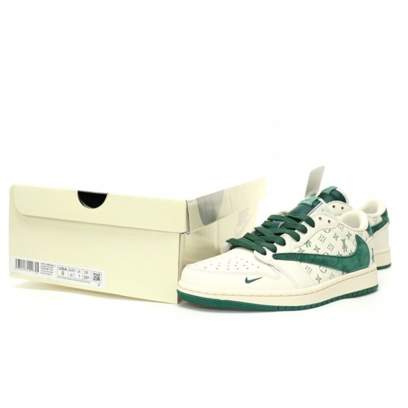 【AT3213】Louis Vuitton x Travis Scott x Nike Air Jordan 1 Low OG SP"Gloomy Bear/LV"AJ1ジョーダンワンローオージーエスピー"LOUIS VUITTON"コラボ絶えず進化を続けるエアジョーダン1。AJ1は、2022年初夏、新しいAJ1 LOWが、新たな進化を果たす。Louis Vuitton x Travis Scott x Nike Air Jordan 1 Low OG SP "Gloomy Bear/LV" AJ1伝