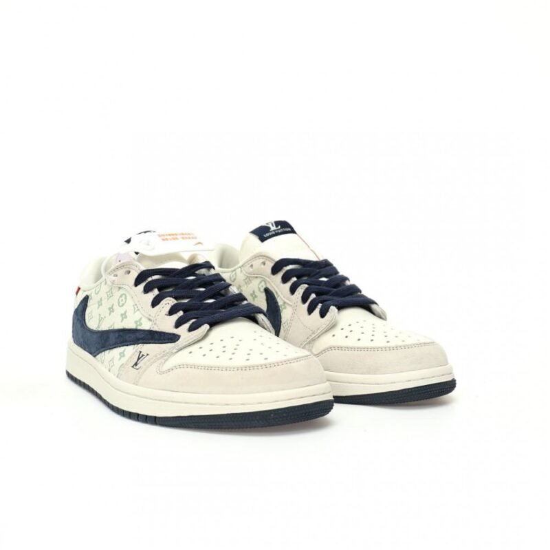 【AT3218】Louis Vuitton x Travis Scott x Nike Air Jordan 1 Low OG SP 人気のヒップホップアーティスト、トラヴィス・スコットが、フランスの高級ブランド、ルイ・ヴィトンとコラボしたNike Air Jordan 1 Low OG SPをカスタマイズしました。