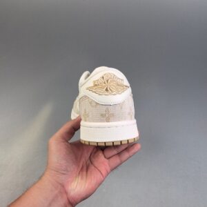 【AT3224】Louis Vuitton x Travis Scott x Air Jordan 1 Low ルイヴィトン×トラビス・スコット×エア ジョーダン 1 ロー LV コーデュロイ デニム オフホワイト AJ1 ジョーダン1 代