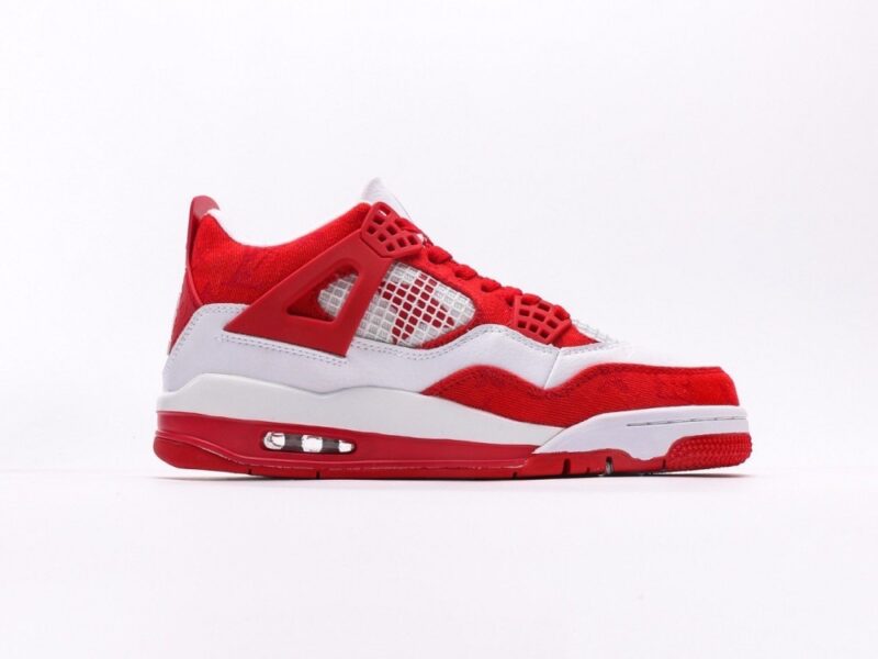 【AT3228】Louis Vuitton x Air Jordan 4 Retro ルイ・ヴィトン×エアジョーダン4レトロバスケットボールシューズシリーズ。シューズ全体はレザー素材で作られ、アッパーには白色のLVプリントが主体となっています。