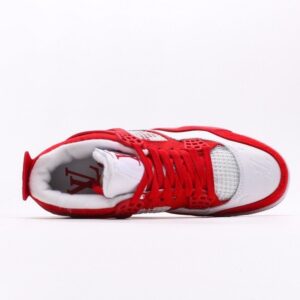 【AT3228】Louis Vuitton x Air Jordan 4 Retro ルイ・ヴィトン×エアジョーダン4レトロバスケットボールシューズシリーズ。シューズ全体はレザー素材で作られ、アッパーには白色のLVプリントが主体となっています。