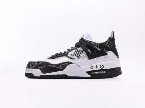 【AT3229】Louis Vuitton x Air Jordan 4 Retro ルイ・ヴィトン × エアジョーダン4レトロシリーズ シューズ全体はレザー素材で作られ、アッパーには白色のLVのプリントが主体フレームとして使用されています。