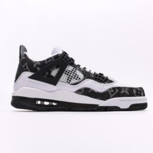 【AT3229】Louis Vuitton x Air Jordan 4 Retro ルイ・ヴィトン × エアジョーダン4レトロシリーズ シューズ全体はレザー素材で作られ、アッパーには白色のLVのプリントが主体フレームとして使用されています。
