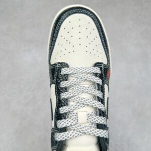 【AT3244】Nike SB Dunk Low Black and White Snake Limited Skateboarding Shoes Nike SBダンクロー ブラックアンドホワイトスネークプリント限定スケートシューズ