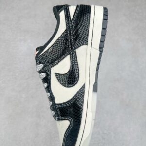 【AT3244】Nike SB Dunk Low Black and White Snake Limited Skateboarding Shoes Nike SBダンクロー ブラックアンドホワイトスネークプリント限定スケートシューズ