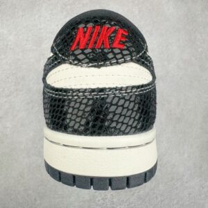 【AT3244】Nike SB Dunk Low Black and White Snake Limited Skateboarding Shoes Nike SBダンクロー ブラックアンドホワイトスネークプリント限定スケートシューズ