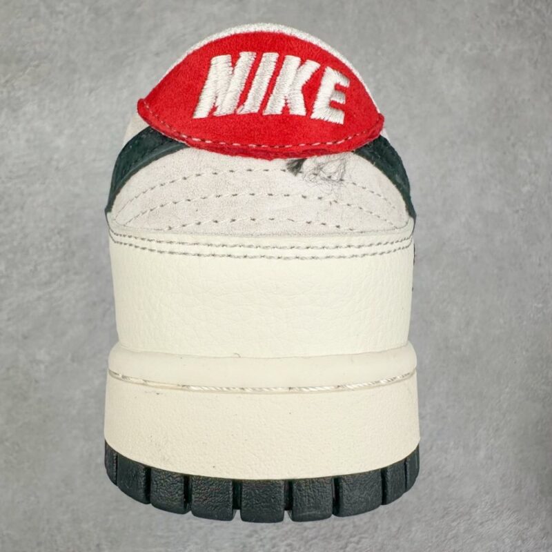 【AT3247】Nike x Stüssy コラボ Dunk Low ブルーホワイト ヴィンテージリミテッドエディション - トレンドとクラシックの完璧な組み合わせ