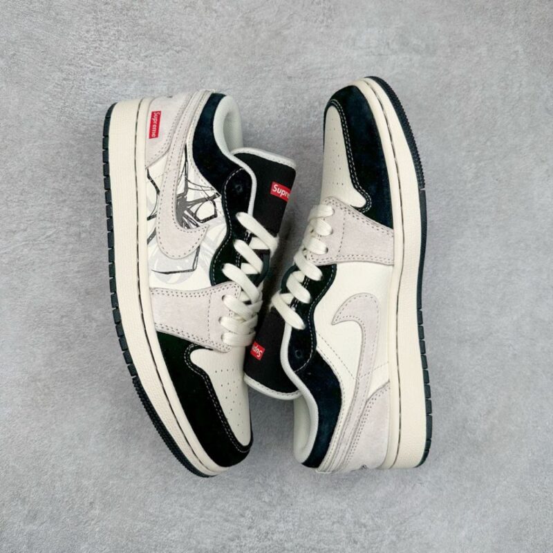 【AT3249】Nike x Supreme Air Jordan 1 のコラボレーションローカットシューズ、ブラックホワイトグラフィティデザイン- トレンドアート、限定モデル。