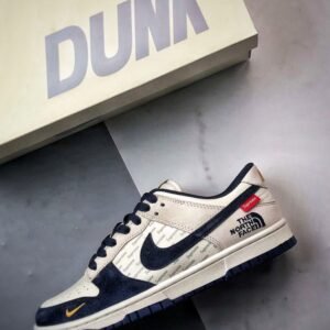 【AT3257】Nike Dunk Low Retro Nike x The North Face x Supreme "DIY高級カスタム" ノースフェイス ホワイト×ブルー 低カットフェイスウェア ナイキ × ザ ノースフェイス × シュプリーム コラボ ダンク ロー - 限定トレンドスニーカー