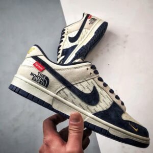 【AT3257】Nike Dunk Low Retro Nike x The North Face x Supreme "DIY高級カスタム" ノースフェイス ホワイト×ブルー 低カットフェイスウェア ナイキ × ザ ノースフェイス × シュプリーム コラボ ダンク ロー - 限定トレンドスニーカー
