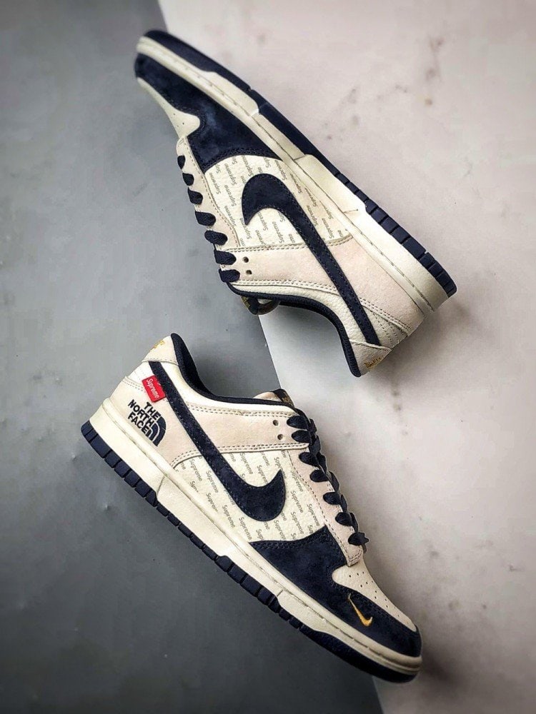 【AT3257】Nike Dunk Low Retro Nike x The North Face x Supreme "DIY高級カスタム" ノースフェイス ホワイト×ブルー 低カットフェイスウェア ナイキ × ザ ノースフェイス × シュプリーム コラボ ダンク ロー - 限定トレンドスニーカー