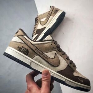 【AT3258】Nike x The North Face コラボ Nike Dunk Low Retro ブラウンスネーク限定スケートシューズ