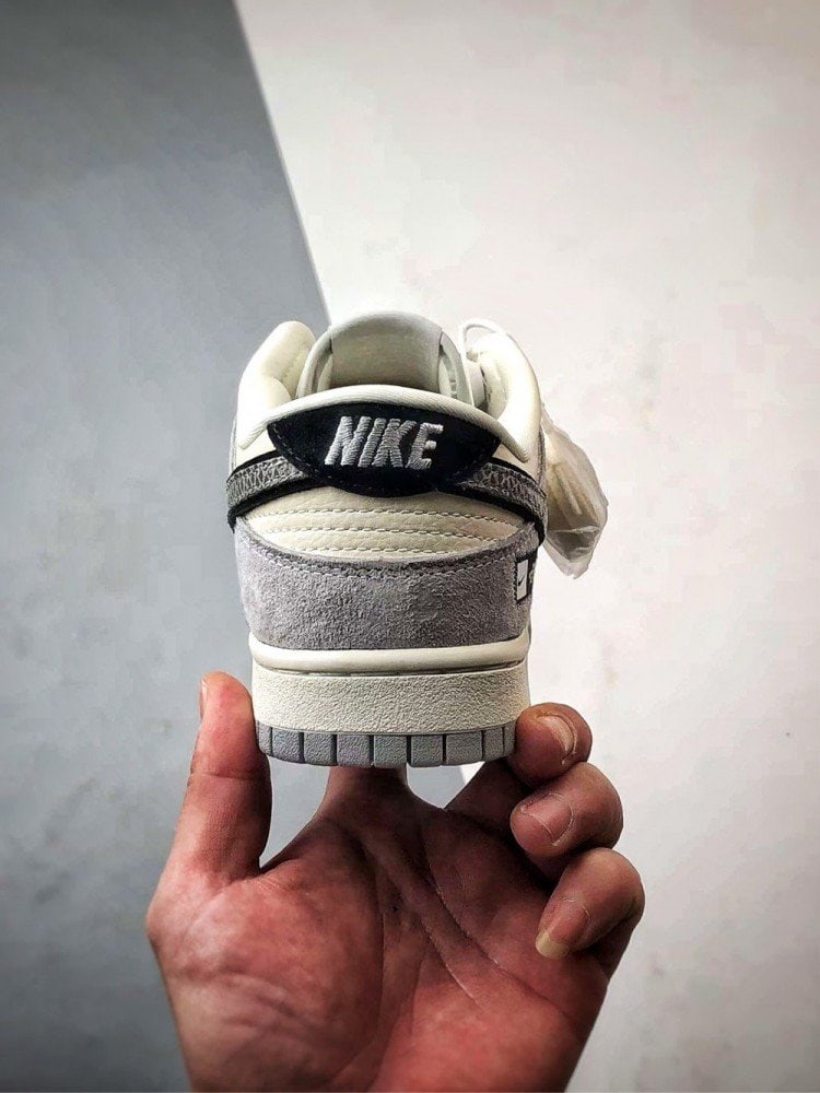 【AT3268】Nike x The North Face Dunk Low 灰色のレトロスタイル。クラシックでトレンディなデザインのNike Dunk Low Retro。