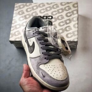 【AT3273】Nike x The North Face Dunk Low ナイキ×ザ・ノースフェイス ダンクロー 灰色のレトロスポーツシューズ ファッション性の高いデザイン ナイキ ダンクロー レトロ ノースフェイス オフホワイトグレー ダブルフック ロープロファイル カジュアルスポーツシューズ