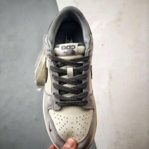 【AT3273】Nike x The North Face Dunk Low ナイキ×ザ・ノースフェイス ダンクロー 灰色のレトロスポーツシューズ ファッション性の高いデザイン ナイキ ダンクロー レトロ ノースフェイス オフホワイトグレー ダブルフック ロープロファイル カジュアルスポーツシューズ