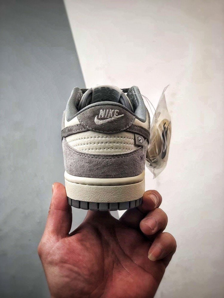 【AT3273】Nike x The North Face Dunk Low ナイキ×ザ・ノースフェイス ダンクロー 灰色のレトロスポーツシューズ ファッション性の高いデザイン ナイキ ダンクロー レトロ ノースフェイス オフホワイトグレー ダブルフック ロープロファイル カジュアルスポーツシューズ