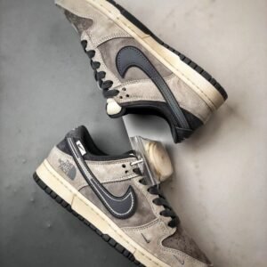 【AT3274】Nike x The North Faceのコラボレーションローカットスポーツシューズ、Nike Dunk Low RetroとThe North Faceのグレーミックス ローカットカジュアルスポーツスニーカー