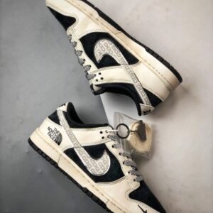 【AT3275】The North Face x Nike ノースフェイス×ナイキ アライアンススニーカー - ブラック＆ホワイトのトレンドデザイン　Nike Dunk Low Retro ノースフェイスCDG オフホワイト&ブラック ローカットカジュアルスポーツシューズ