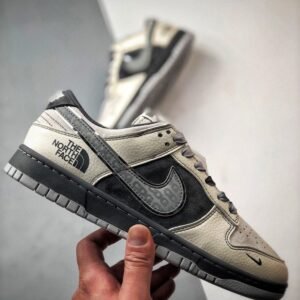 【AT3277】The North Face x CDG Nike Dunk Low - ファッションクラシックコラボスニーカー Nike Dunk Low Retro ノースフェイスCDG ミッドグレー ローカットカジュアルスポーツシューズ