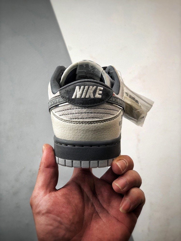 【AT3277】The North Face x CDG Nike Dunk Low - ファッションクラシックコラボスニーカー Nike Dunk Low Retro ノースフェイスCDG ミッドグレー ローカットカジュアルスポーツシューズ