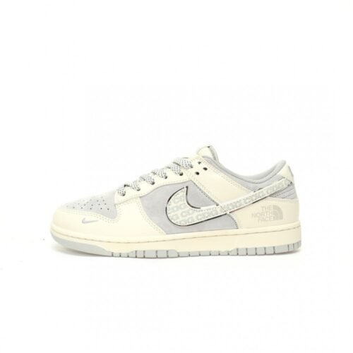 【AT3278】The North Face x Nike ノースフェイス×ナイキコラボスポーツカジュアルシューズ。ファッションにも合う快適なデザイン。NK Dunk Low RetroノースフェイスCDGミルキーグレーローカットカジュアルスポーツスニーカー。