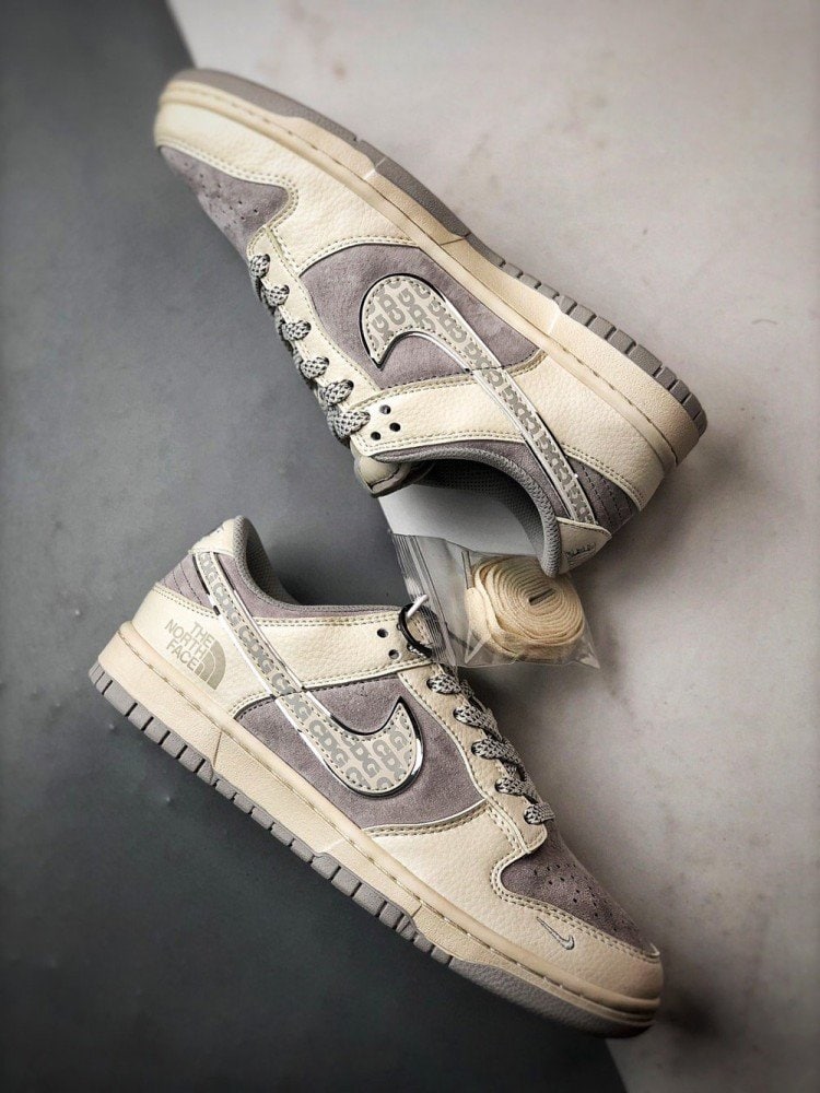 【AT3278】The North Face x Nike ノースフェイス×ナイキコラボスポーツカジュアルシューズ。ファッションにも合う快適なデザイン。NK Dunk Low RetroノースフェイスCDGミルキーグレーローカットカジュアルスポーツスニーカー。