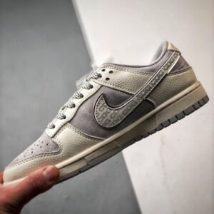 【AT3278】The North Face x Nike ノースフェイス×ナイキコラボスポーツカジュアルシューズ。ファッションにも合う快適なデザイン。NK Dunk Low RetroノースフェイスCDGミルキーグレーローカットカジュアルスポーツスニーカー。