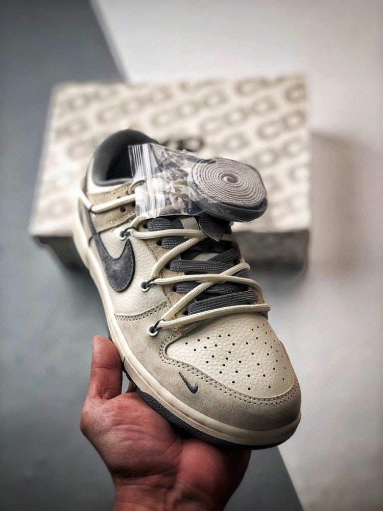 【AT3279】The North Face x Nike ノースフェイス×ナイキ　ナイキダンクローレトロ　ノースフェイスのグレーウィートデコンストラクティブストラップ　ローカットカジュアルスポーツシューズ