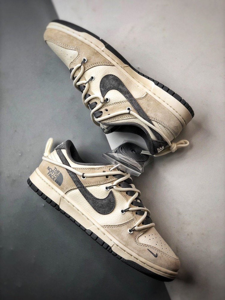 【AT3279】The North Face x Nike ノースフェイス×ナイキ　ナイキダンクローレトロ　ノースフェイスのグレーウィートデコンストラクティブストラップ　ローカットカジュアルスポーツシューズ