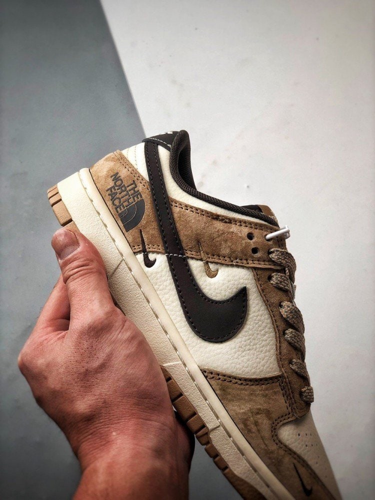 【AT3280】Nike × The North Faceの復古デザインスニーカー、Nike Dunk Low Retroノースフェイス白茶黒のフック、ローカットカジュアルスポーツシューズ
