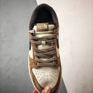 【AT3280】Nike × The North Faceの復古デザインスニーカー、Nike Dunk Low Retroノースフェイス白茶黒のフック、ローカットカジュアルスポーツシューズ