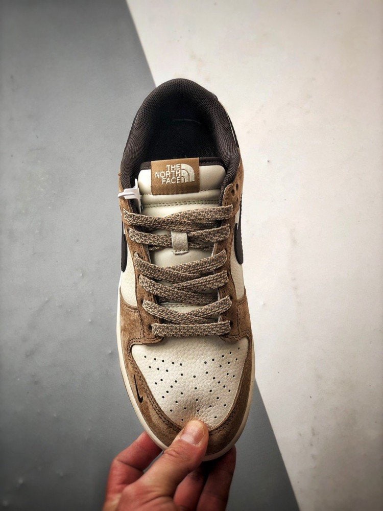 【AT3280】Nike × The North Faceの復古デザインスニーカー、Nike Dunk Low Retroノースフェイス白茶黒のフック、ローカットカジュアルスポーツシューズ