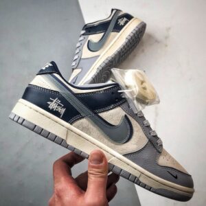 【AT3286】ファッションのレトロスタイル、Stüssy x Nike コラボレーションユニセックスシューズ Nike Dunk Low Retro Stüssy グレーとブルーのダブルフックローカットカジュアルスポーツシューズ