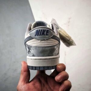 【AT3287】Nike x Stussy コラボレーションのヴィンテージスポーツシューズ - ユニークな迷彩デザインNike Dunk Low Retro ステューシー・ミッドナイトグレー染色ローカットカジュアルスポーツスニーカー