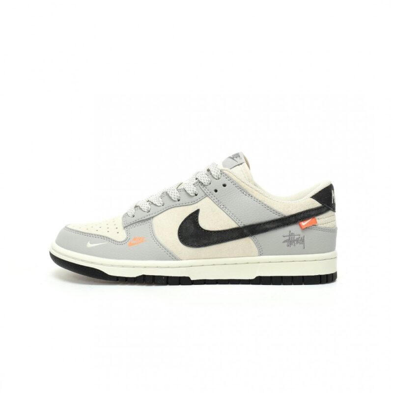 【AT3288】Nike x StussyのNike Dunk Low "Stussy"コラボスニーカーNike Dunk Low Retro ステューシー ミストグレー ブラック フック ローカット カジュアルスポーツシューズ