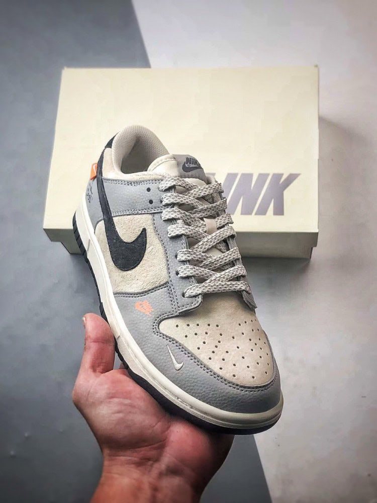 【AT3288】Nike x StussyのNike Dunk Low "Stussy"コラボスニーカーNike Dunk Low Retro ステューシー ミストグレー ブラック フック ローカット カジュアルスポーツシューズ
