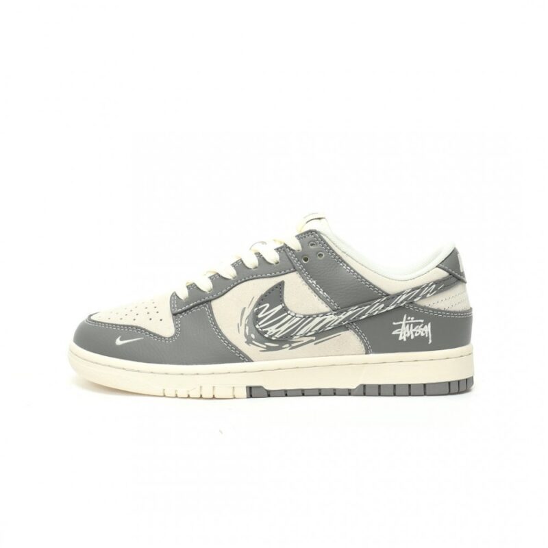 【AT3290】Nike x Stussy Nike Dunk Low “Stussy”コラボスニーカー Nike Dunk Low Retro ステューシー グレータウ ローヒール スニーカー
