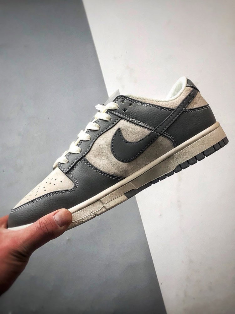 【AT3290】Nike x Stussy Nike Dunk Low “Stussy”コラボスニーカー Nike Dunk Low Retro ステューシー グレータウ ローヒール スニーカー